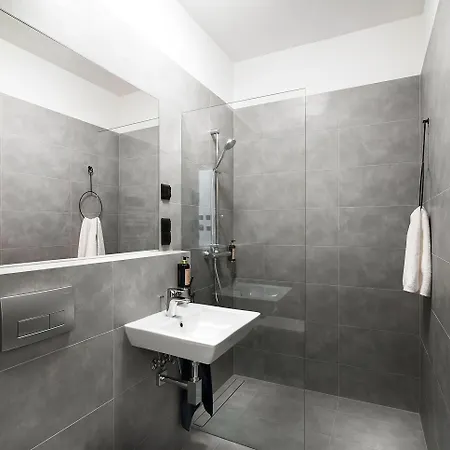 Well Well Apartahotel Cracovia