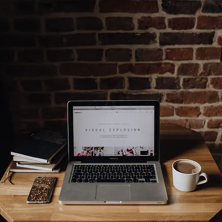 Well Well 3* Cracovia