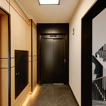 Well Well Apartahotel 3*