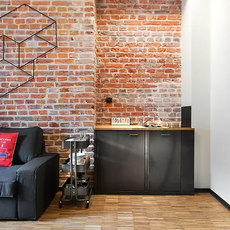 Well Well 3* Cracovia