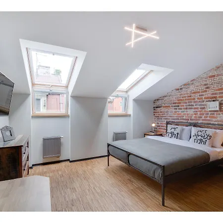 Well Well 公寓式酒店 克拉科夫