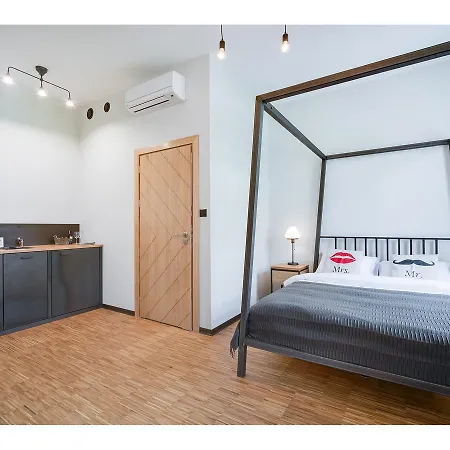 公寓式酒店 Well Well