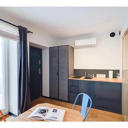 Well Well Apartahotel