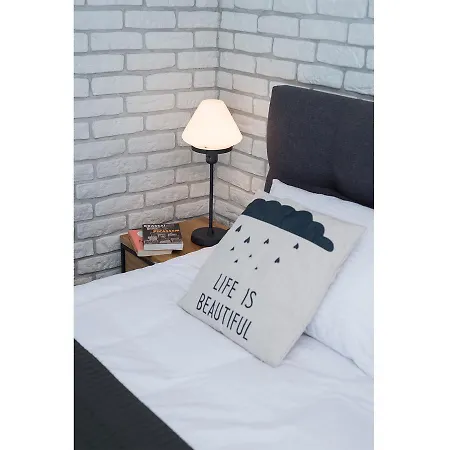 Well Well 克拉科夫