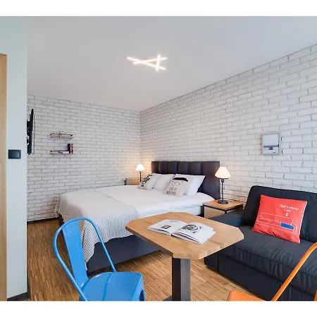 Well Well Apartahotel Cracovia