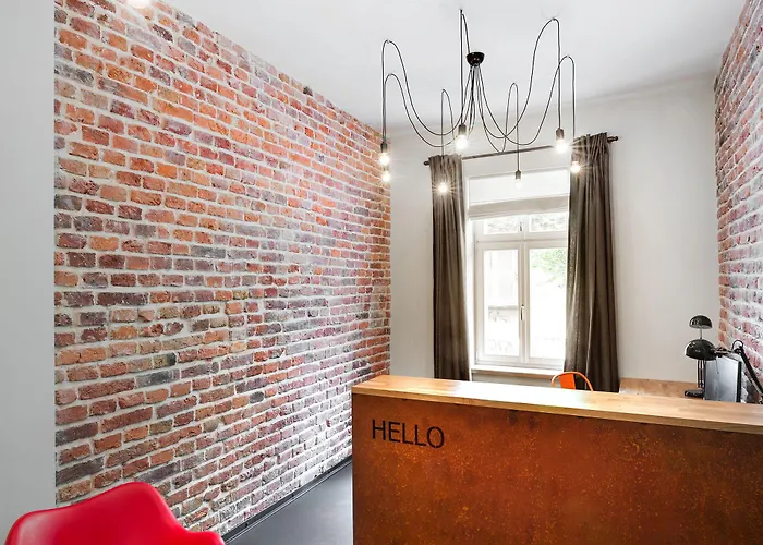 Well Well Aparthotel 3*