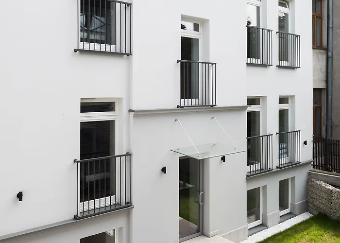 Well Well Aparthotel Krakau