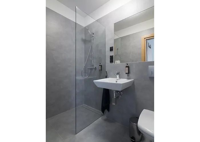 Aparthotel Well Well 3*