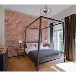 Aparthotel Well Well